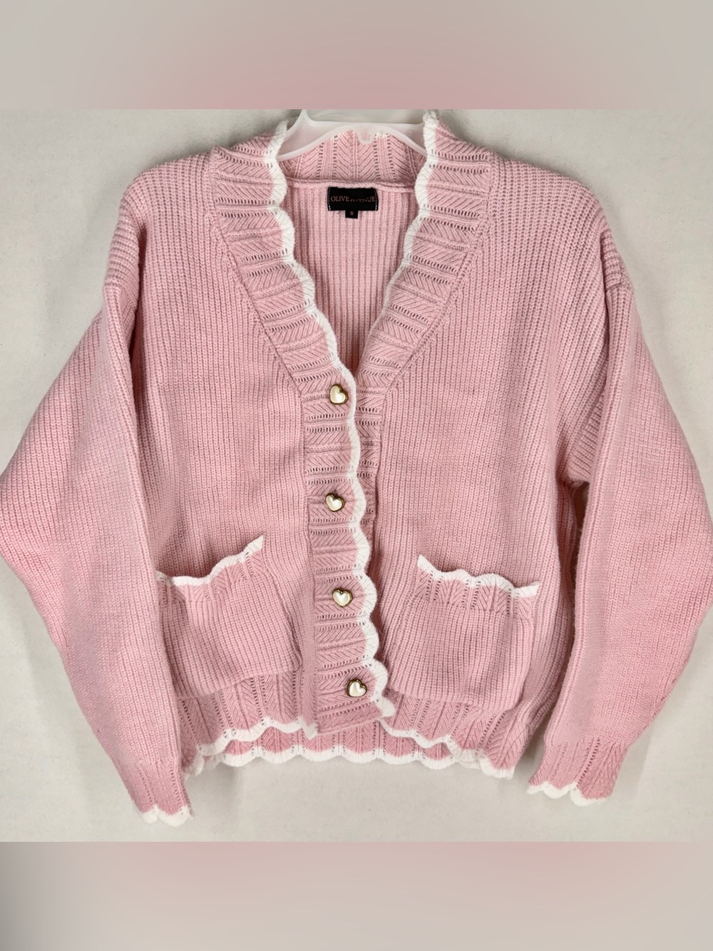 Olive Avenue Light Pink Ribbed Knit Cardigan White Scallop Edging Heart Buttons